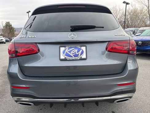 Used 2022 Mercedes-Benz GLC 300 4MATIC image 4