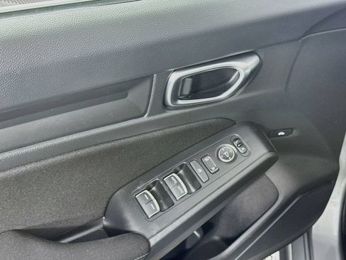 Used 2025 Honda Civic Sport image 13