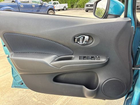 Used 2015 Nissan Versa Note SV FWD image 15