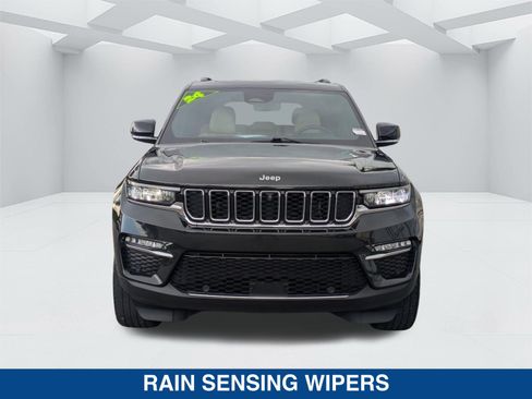 Used 2024 Jeep Grand Cherokee Limited w/ Luxury Tech Group II RWD image 9