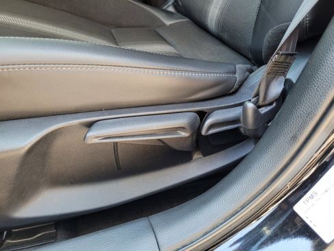 Used 2022 Honda Civic Sport image 12