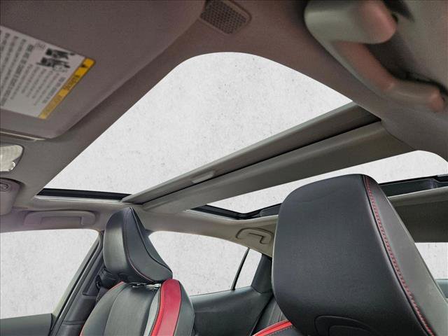 Used 2024 Toyota Prius Prime FWD image 15