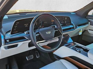 New 2026 Cadillac Vistiq Premium Luxury AWD/4WD video 3