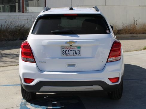 Used 2019 Chevrolet Trax LT w/ LT Convenience Package FWD image 5