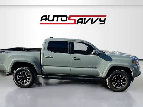 Used 2023 Toyota Tacoma TRD Sport w/ Technology Package RWD image 8