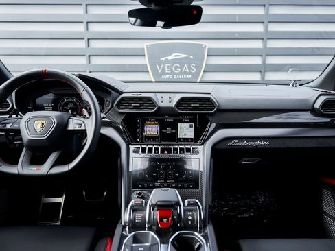 Used 2024 Lamborghini Urus Performante image 60