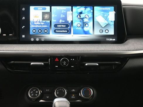 New 2026 Nissan Kicks S image 13