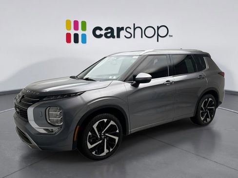 Used 2022 Mitsubishi Outlander SEL image 1
