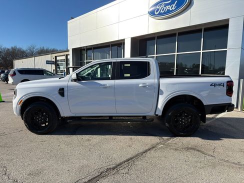 New 2025 Ford Ranger Lariat w/ Black Appearance Package AWD/4WD image 4