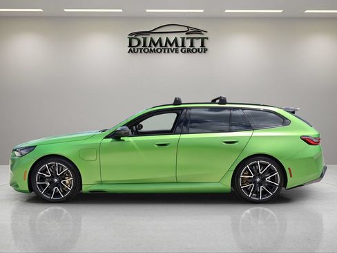Used 2026 BMW M5 Touring w/ M Driver's Package AWD/4WD image 2
