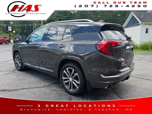 Used 2020 GMC Terrain Denali w/ Denali Premium Package AWD/4WD image 4