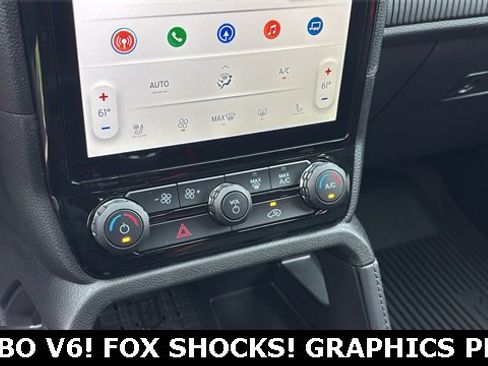 New 2025 Ford Ranger Raptor image 17