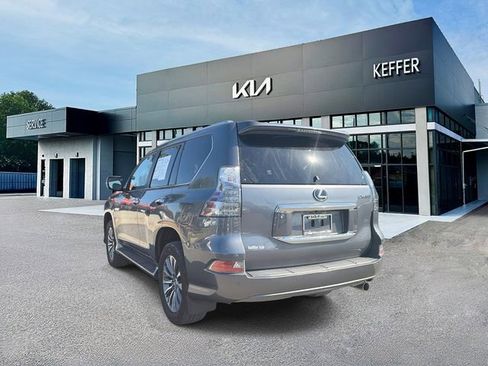 Used 2020 Lexus GX 460 Luxury w/ Accessory Package AWD/4WD image 6