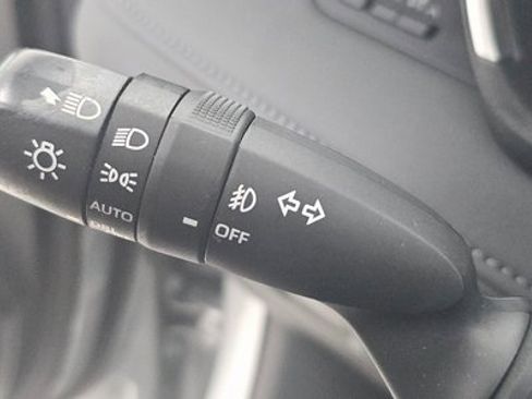 Used 2024 Toyota Highlander XLE image 17