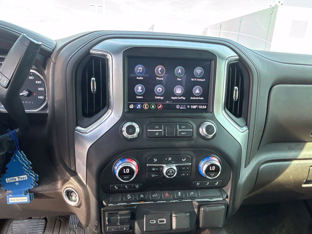 Used 2021 GMC Sierra 1500 SLT w/ SLT Convenience Package AWD/4WD image 4