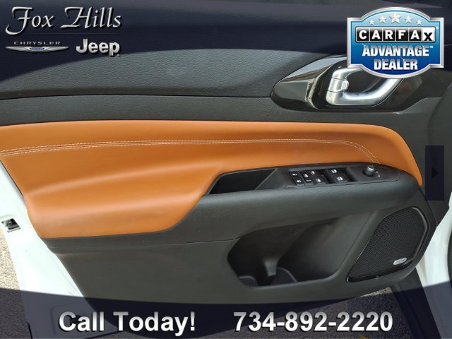 Certified 2024 Jeep Compass Limited w/ Sun and Sound Group AWD/4WD image 14