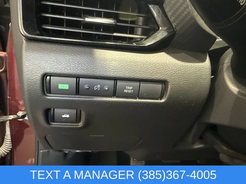 Used 2024 Nissan Sentra SV FWD image 23