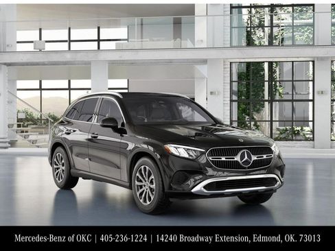Used 2026 Mercedes-Benz GLC 300 image 10