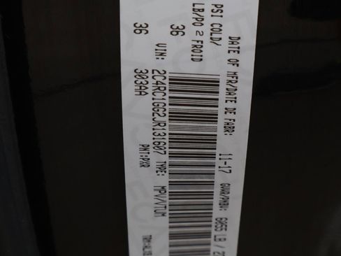 Used 2018 Chrysler Pacifica Limited image 23