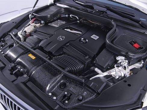 Used 2024 Mercedes-Benz Maybach GLS 600 4MATIC image 51