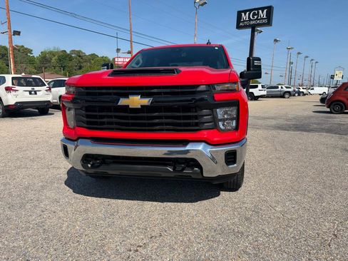 Used 2024 Chevrolet Silverado 2500 W/T w/ WT/CX Safety Package RWD image 9