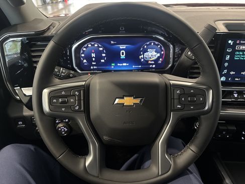 New 2026 Chevrolet Silverado 2500 LTZ w/ LTZ Convenience Package image 19