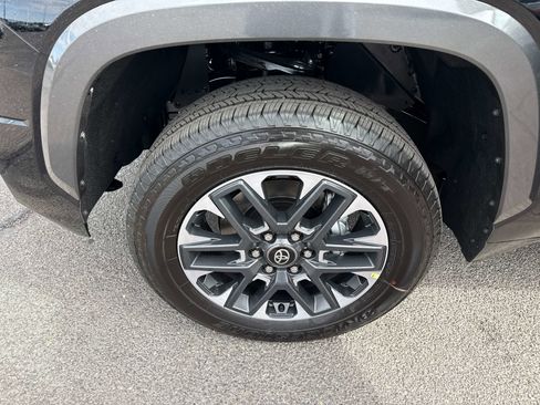 New 2026 Toyota Tundra Limited AWD/4WD image 20