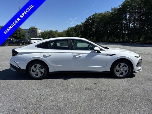 New 2025 Hyundai Sonata SE image 8