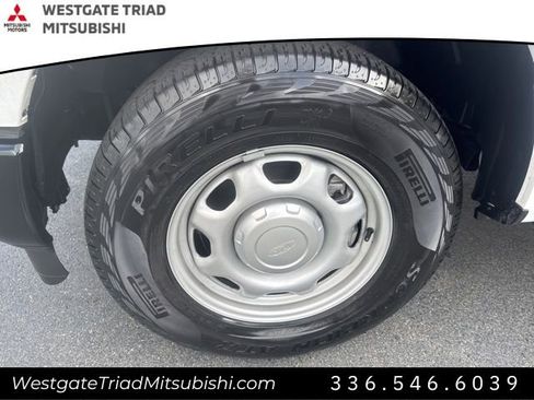 Used 2023 Ford F150 XL w/ FX4 Off-Road Package image 4