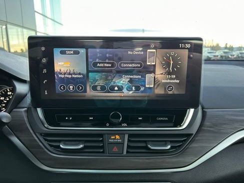 New 2025 Nissan Altima 2.5 SV w/ SV Special Edition Package AWD/4WD image 15