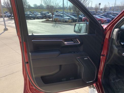 Used 2023 GMC Sierra 1500 SLT w/ SLT Premium Plus Package image 12