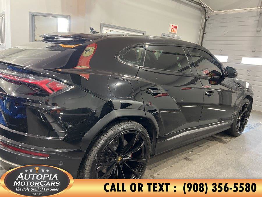 Used 2020 Lamborghini Urus AWD/4WD image 6