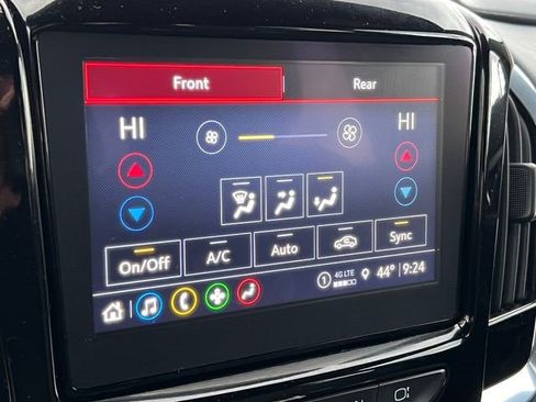 Certified 2023 Chevrolet Traverse LT w/ LPO, Floor Liner Package AWD/4WD image 26