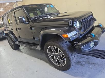 Used 2024 Jeep Wrangler High Altitude