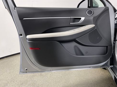 New 2026 Hyundai Sonata SEL FWD image 19