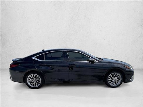 Used 2024 Lexus ES 300h w/ Technology Package FWD image 5