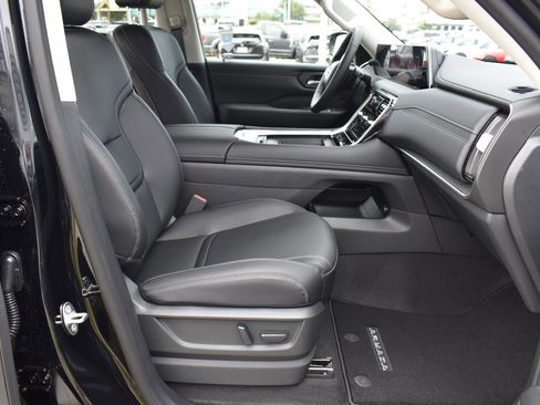 New 2026 Nissan Armada SV image 60