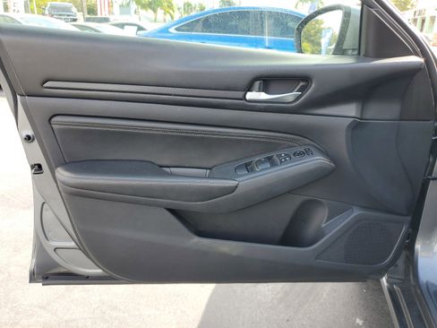 Used 2020 Nissan Altima 2.5 S image 13