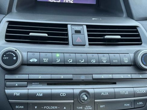 Used 2011 Honda Accord LX image 11