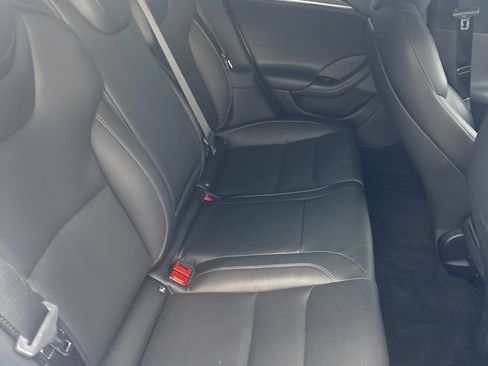 Used 2021 Tesla Model S Plaid image 9
