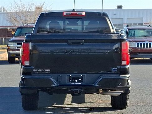 Used 2025 Chevrolet Colorado Z71 w/ Technology Package image 8