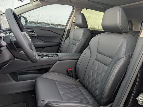 New 2026 Nissan Rogue Platinum w/ Tech Package image 19