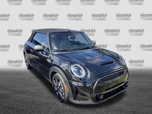 Used 2023 MINI Cooper S image 6