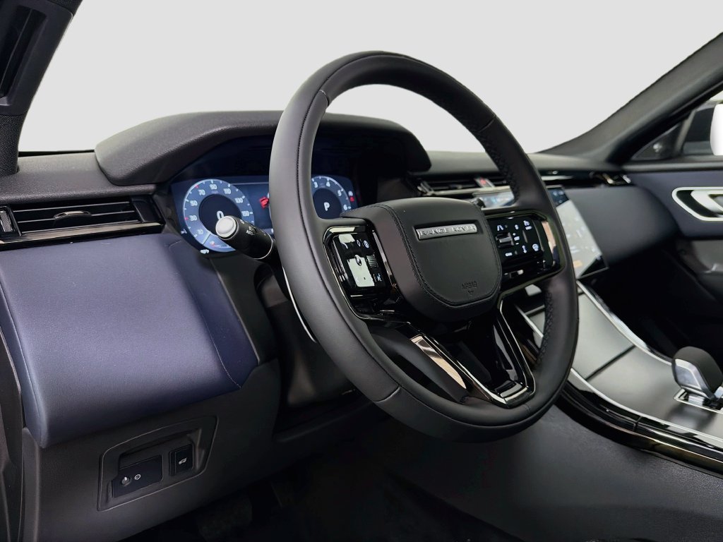 New 2026 Land Rover Range Rover Velar S AWD/4WD image 9