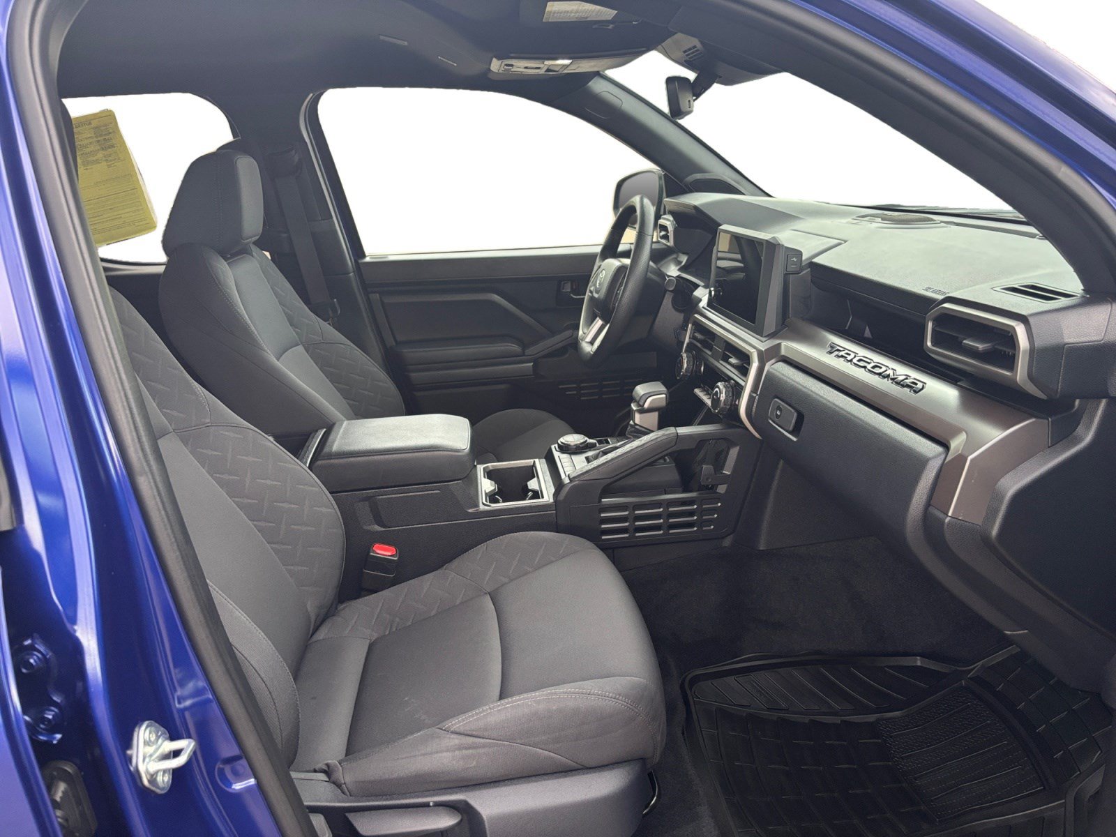Used 2024 Toyota Tacoma SR5 AWD/4WD image 15