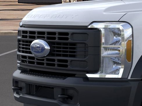 New 2026 Ford F600 4x4 Regular Cab Super Duty image 17