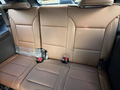 New 2026 Chevrolet Tahoe High Country image 18