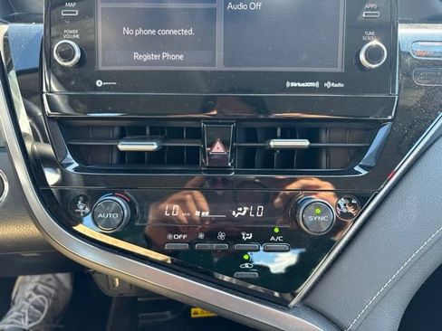 Used 2023 Toyota Camry XSE FWD image 17