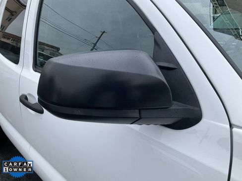 Used 2022 Toyota Tacoma SR image 57