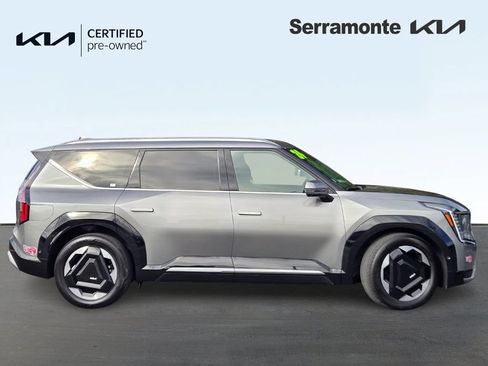 Certified 2024 Kia EV9 Land AWD/4WD image 3